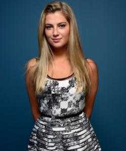 Zoe Levin