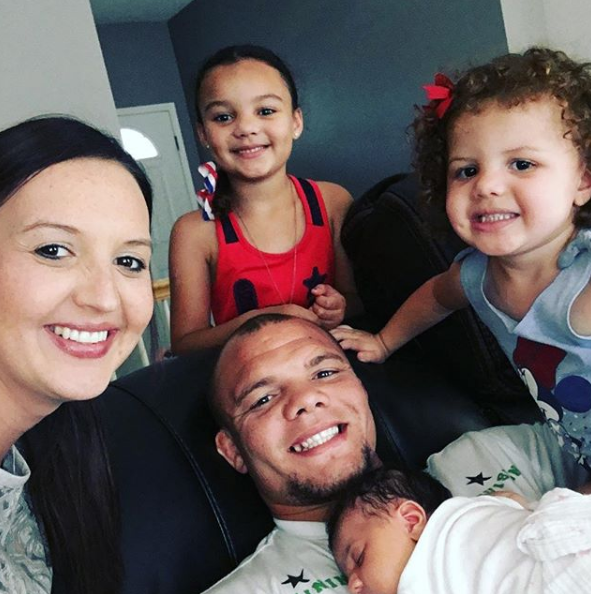 Anthony Smith with  loved ones