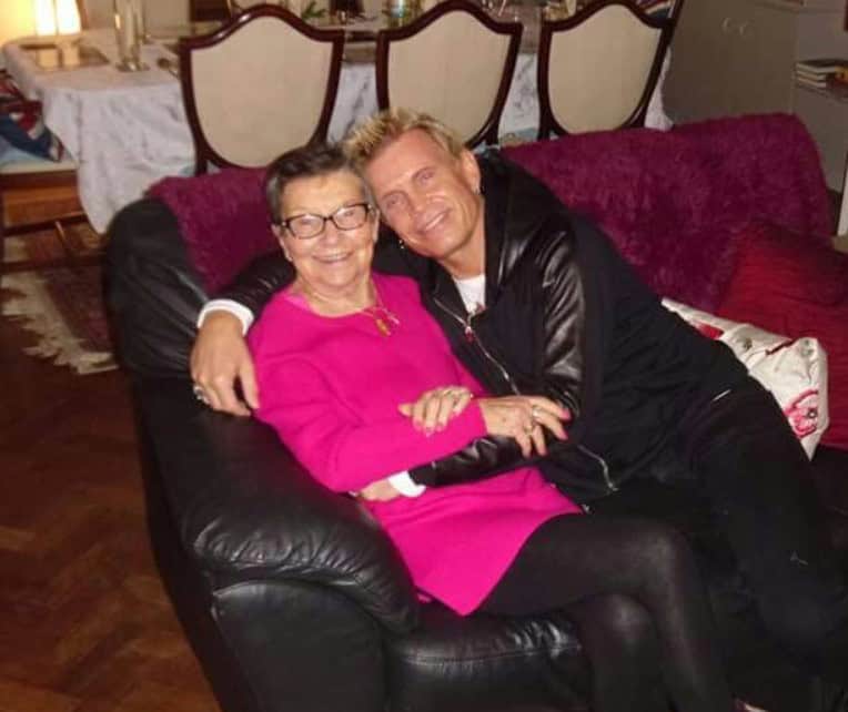 Billy Idol mother